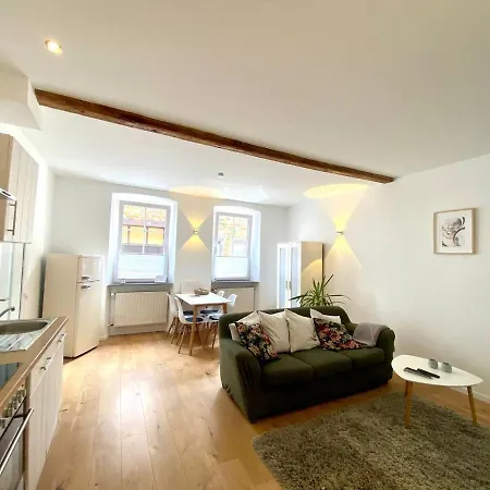 Zur Alten Schmiede Daire